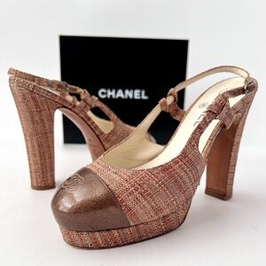 CHANEL | Tweed CC Interlocking Bronze Metallic Cap Toe Slingback Platform Pumps
